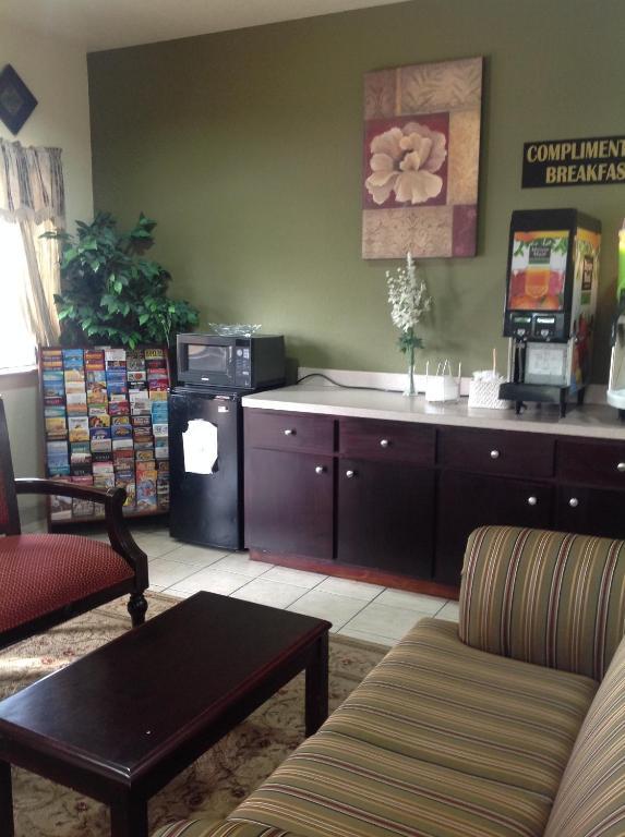 Regency Suites Iah Beltway 8 Houston Bagian luar foto