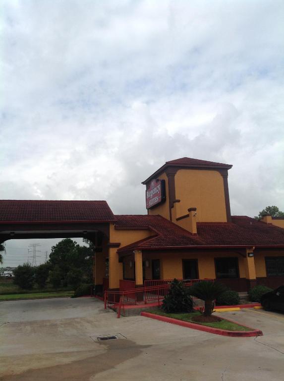 Regency Suites Iah Beltway 8 Houston Bagian luar foto